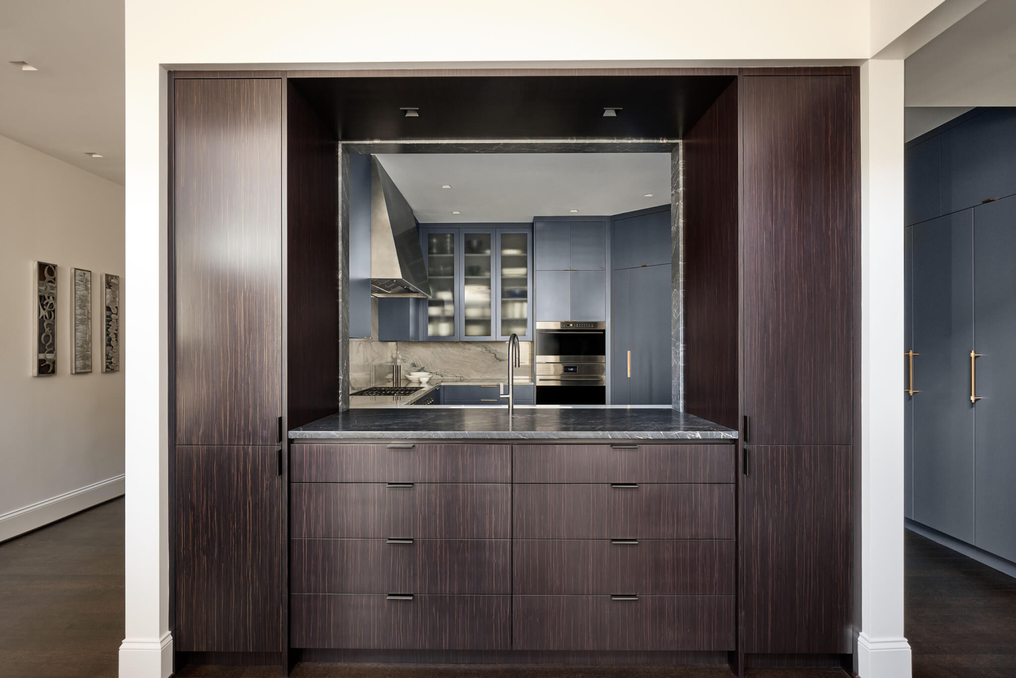 car260113_017 retouched WANNAMAKER FULL